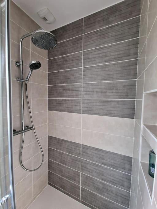 Coeur De Village Commerces Proximite Center Parcs Les-Trois-Moutiers Ngoại thất bức ảnh